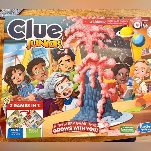 Clue Junior Mystery Game — Hasbro Gaming Pink Volcano Edition - Picture 4 of 4